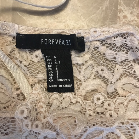 Forever 21 off white lace camisole - Picture 3 of 3